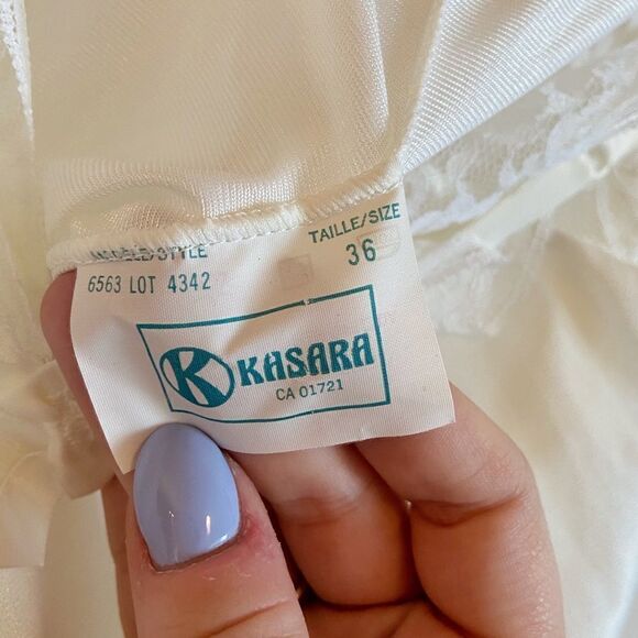 Vintage white lacy bodysuit - Picture 10 of 14